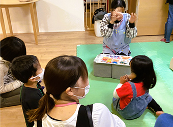 ダンボール作家・貴田工房 様 看板、ボックス、なんでもつくっちゃう「得意なことで応援します！」